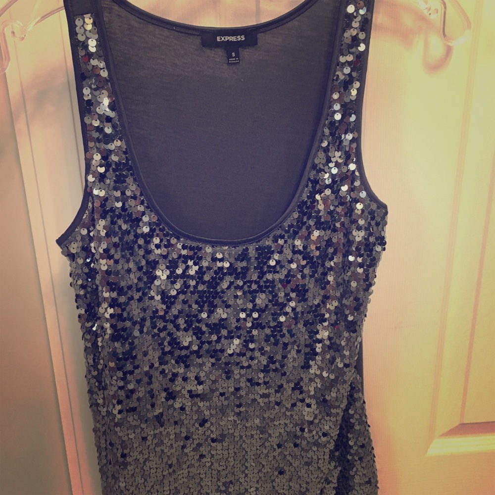 Loose blousy sequin holiday sleeveless tank top